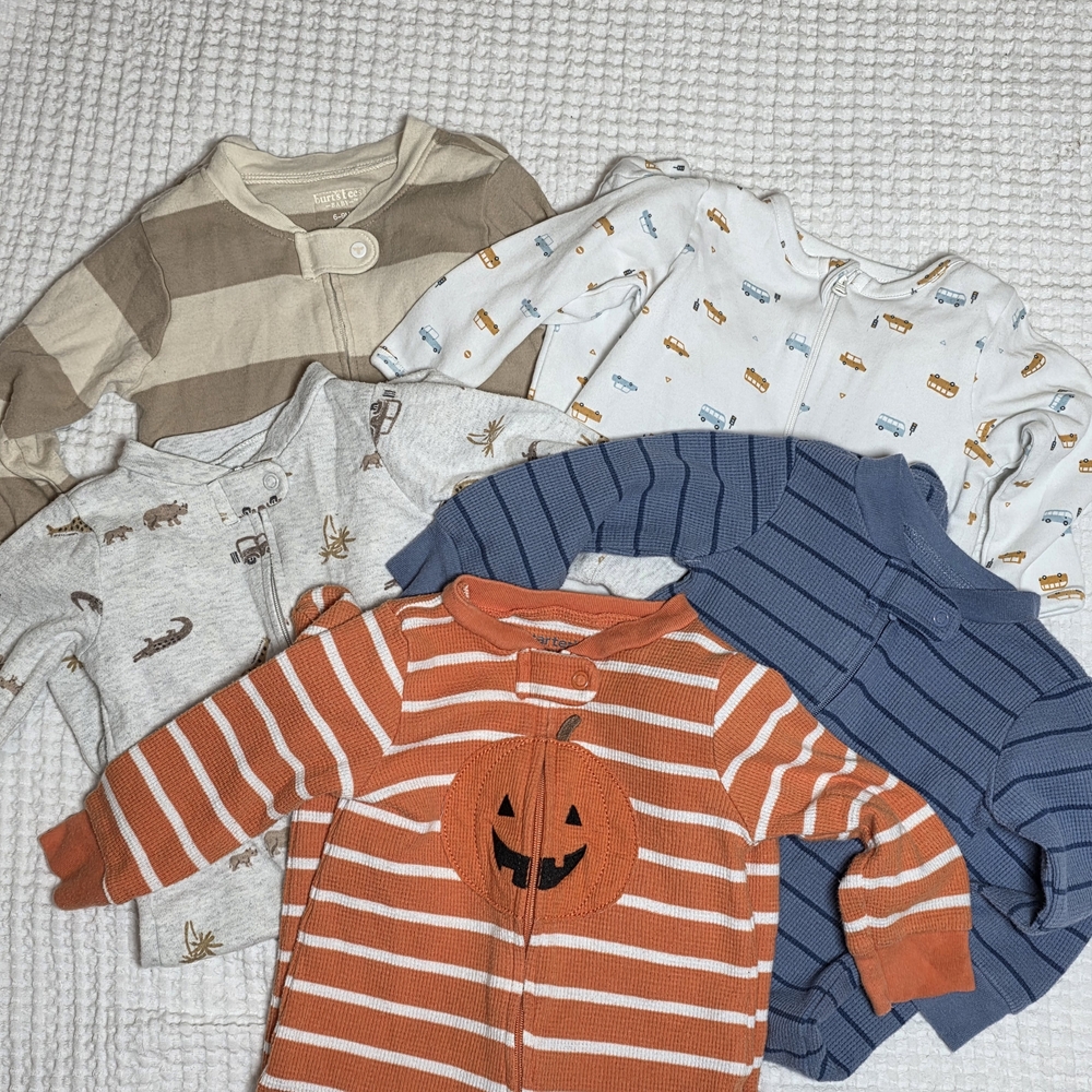 (5) Baby Onesie Sleeper Bundle
